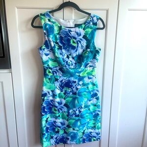Women’s sleeveless floral dress size 4 with round neck Wore one time.